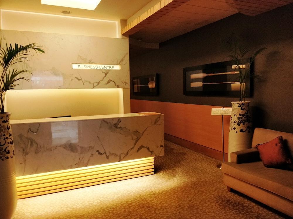 Radisson Blu Hotel, Nagpur Buitenkant foto