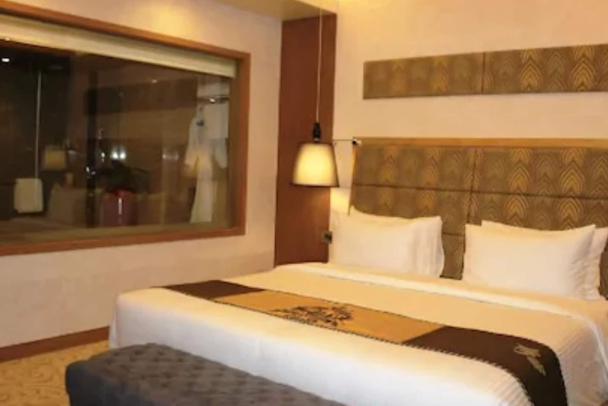 Radisson Blu Hotel, Nagpur Buitenkant foto
