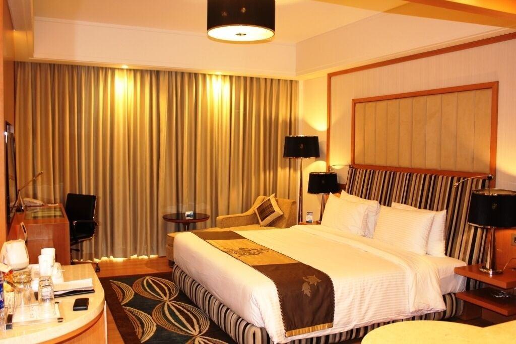 Radisson Blu Hotel, Nagpur Buitenkant foto