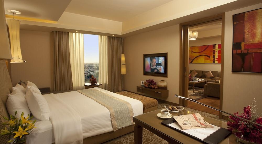 Radisson Blu Hotel, Nagpur Buitenkant foto