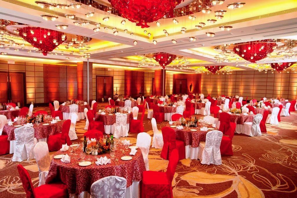 Radisson Blu Hotel, Nagpur Buitenkant foto